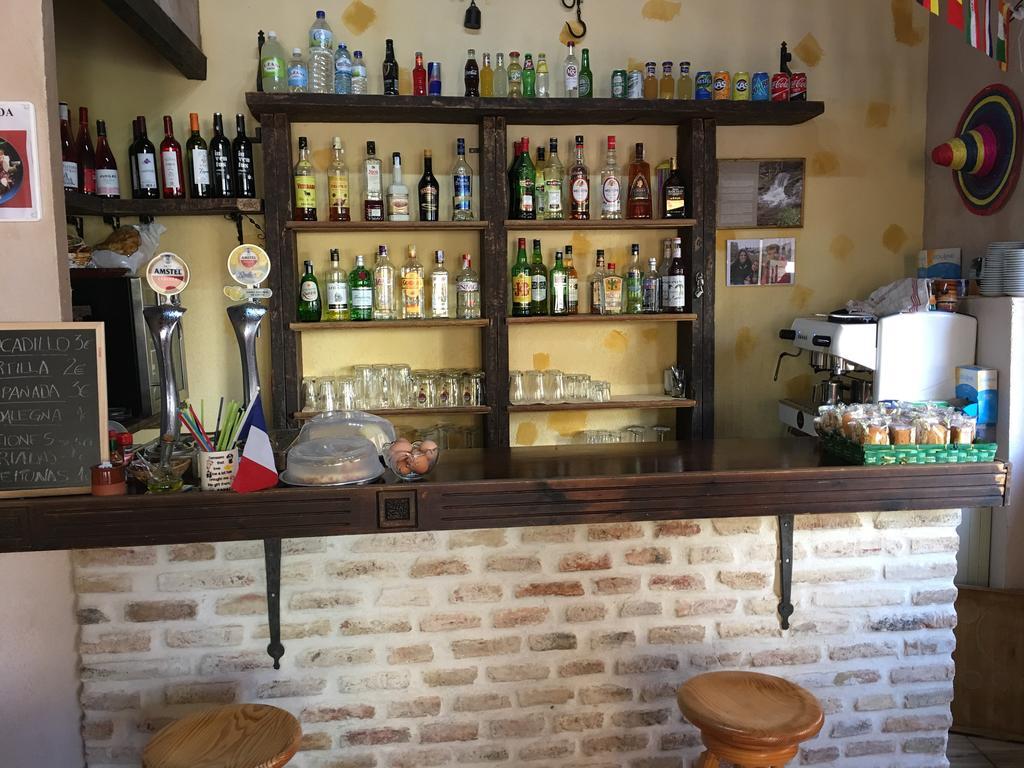 Hostal La Bastide Du Chemin Sahagún Buitenkant foto