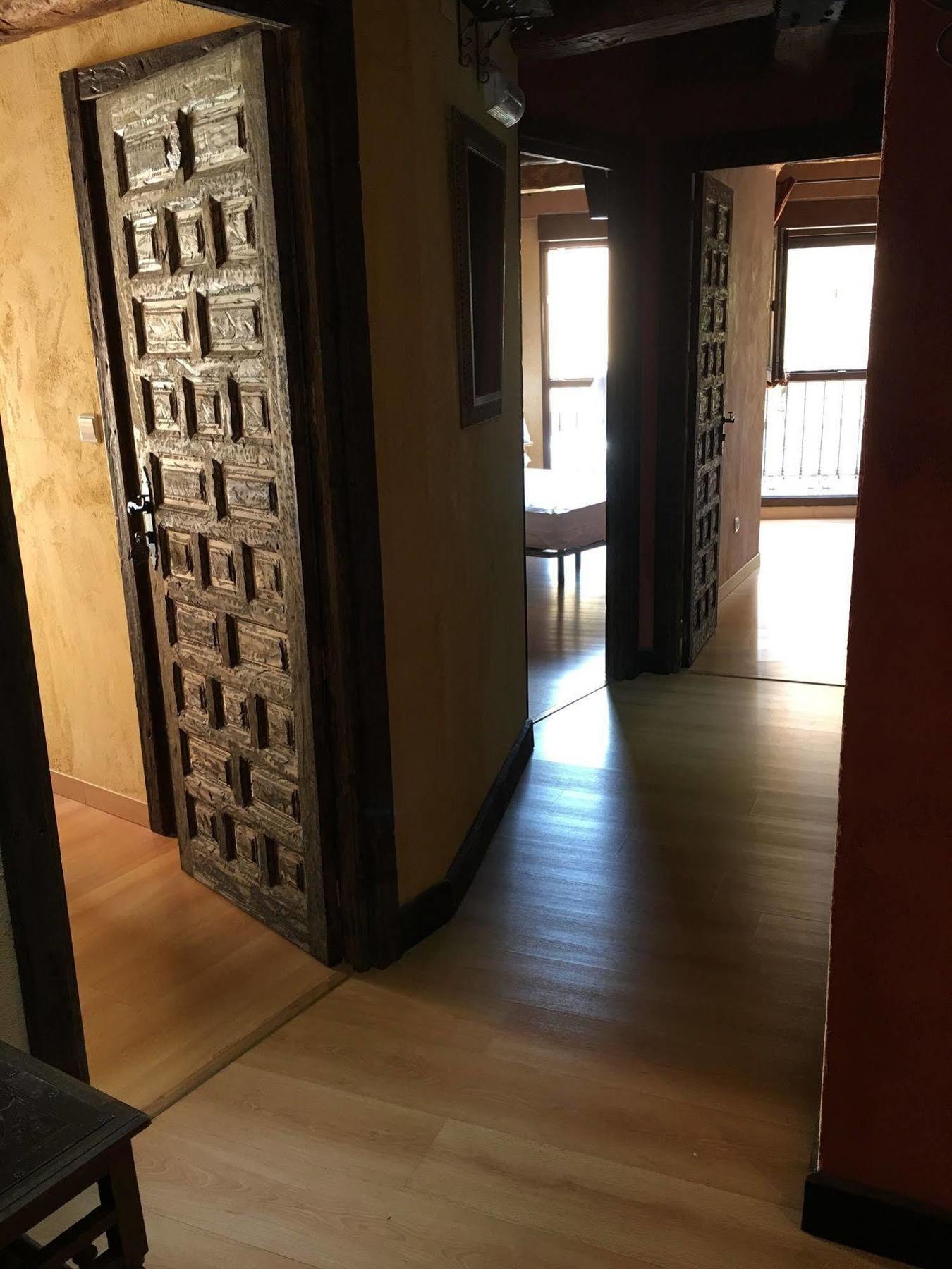 Hostal La Bastide Du Chemin Sahagún Buitenkant foto